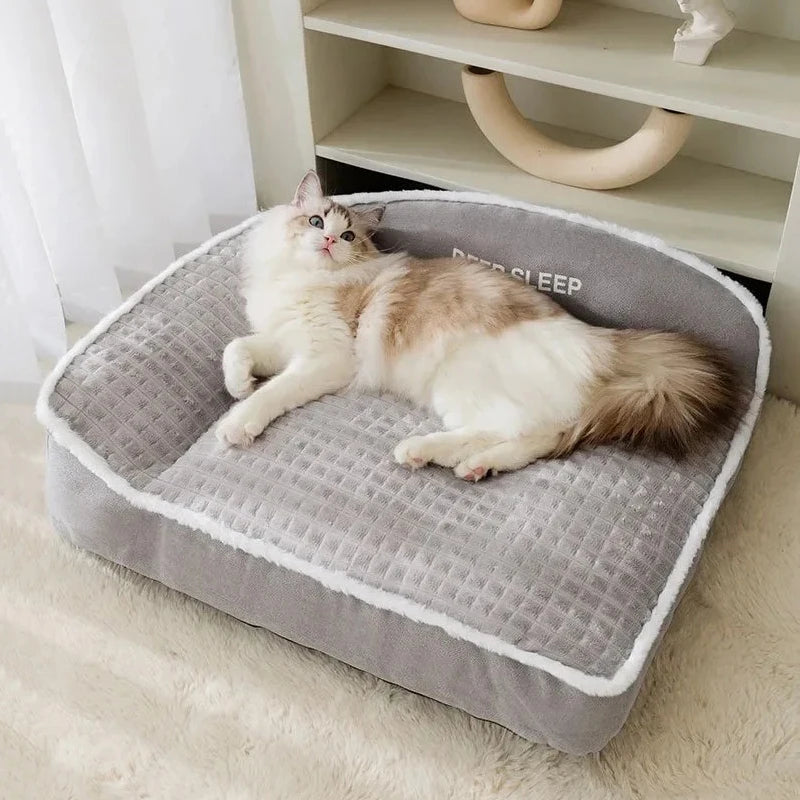 Cozy Pet Bed for All Seasons