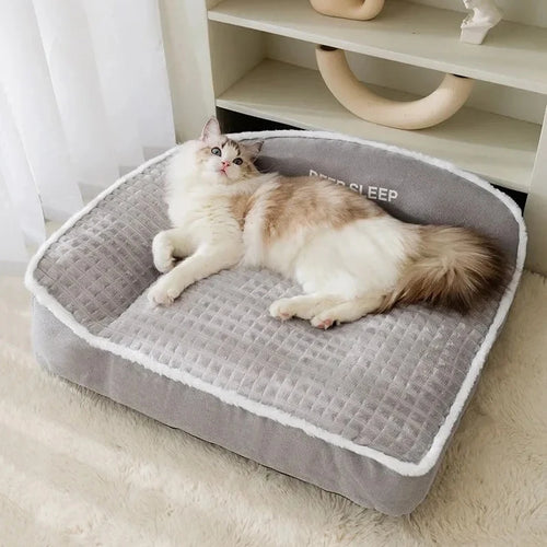 Cozy Pet Bed for All Seasons